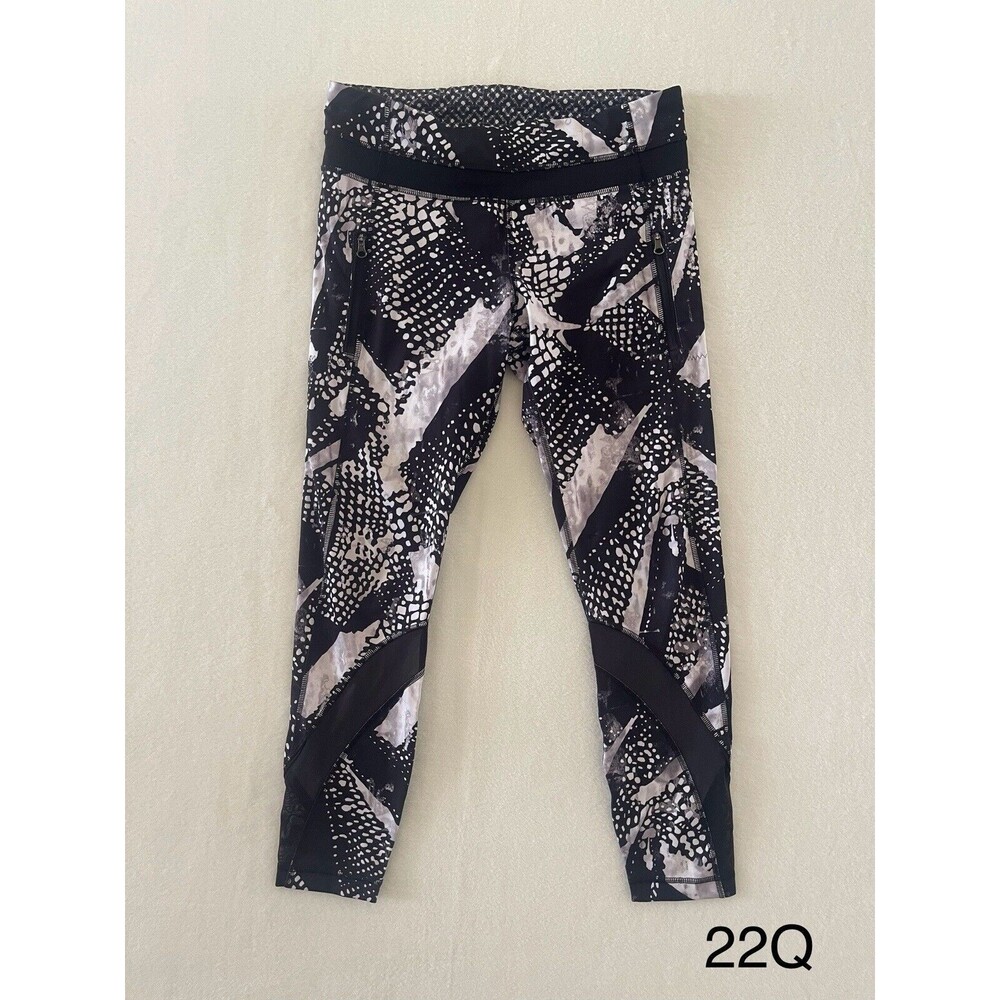 Lululemon Wunder Under III‎ Full-On Luon Static Mist White Black Leggings Size 8